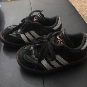 Little girls Sambas sneakers